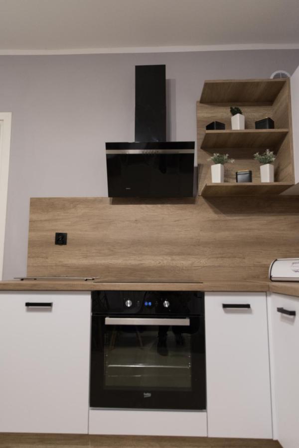 Apartament Marlenka Nysa Buitenkant foto