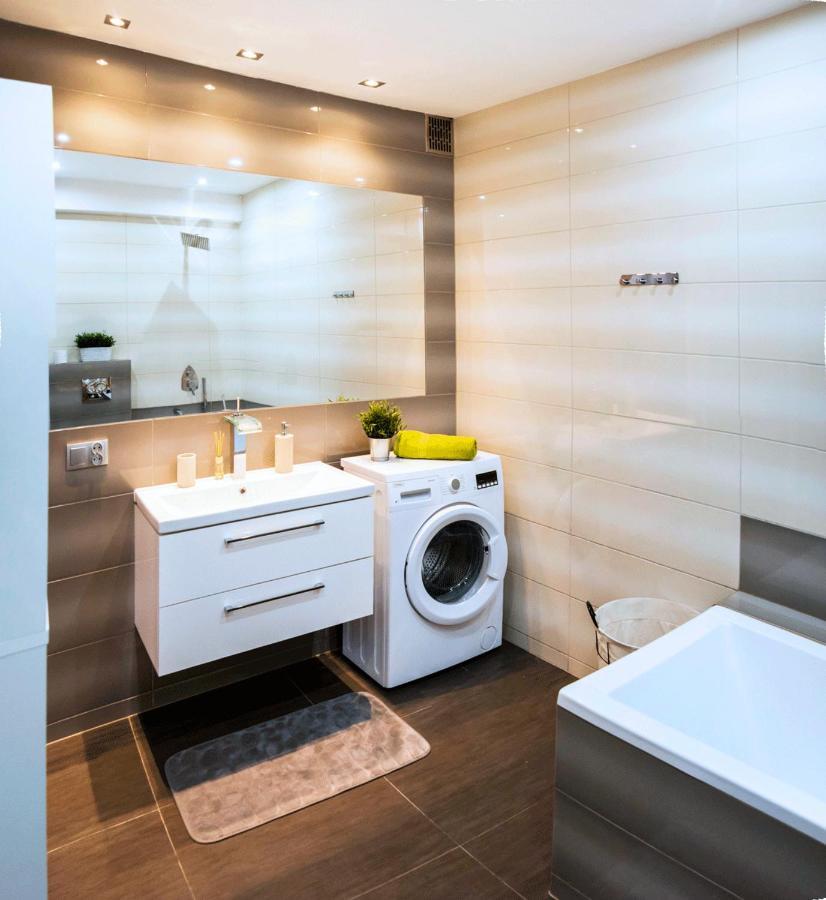Apartament Marlenka Nysa Buitenkant foto